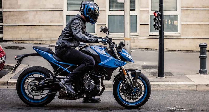 Suzuki GSX800 model GSX8S