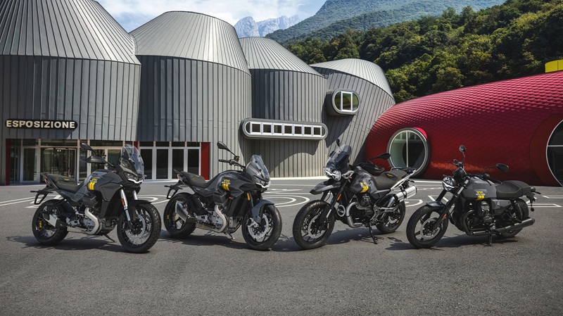 01 moto guzzi 105th anniversary range